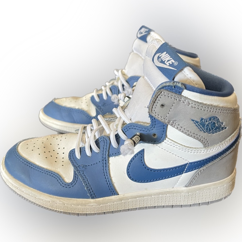 Nike Air Jordan 1 Retro High OG True Blue Shoe Size 2 youth FD1412-410
